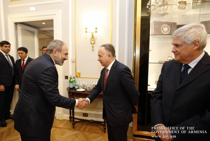 Pashinyan a rencontré  le Président  de l'Agence italienne pour le commerce extérieur à Rome
