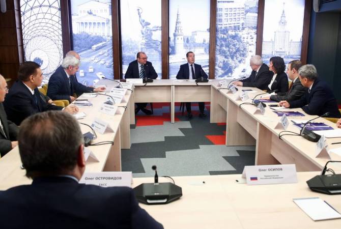 Russian PM Dmitry Medvedev meets CIS Information Council members at Moscow session 
