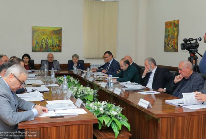 Две постоянные комиссии НС Арцаха обсудили госбюджет на 2020 год

