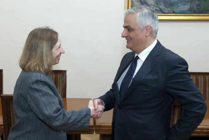 ԱՄՆ կառավարությունը սատարում է Հայաստանի ժողովրդավարական ու տնտեսական 
բարեփոխումներին 