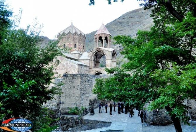 Իրանի հյուսիսի հայկական զարդերը. հայկական եկեղեցիները վերանորոգվում են նաև 
Ադրբեջանի սահմանին