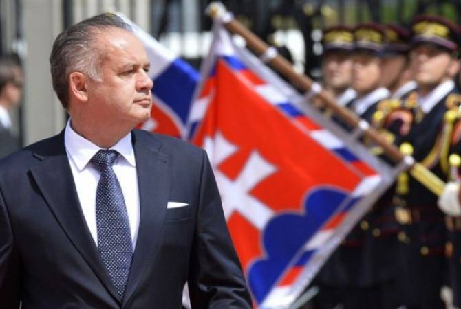 СМИ: полиция обвинила экс-президента Словакии Киску в налоговом мошенничестве