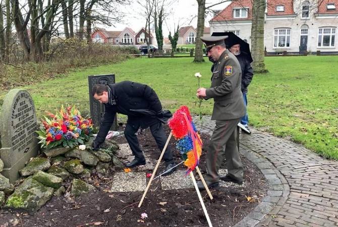 В Нидерландах почтили память армянских солдат Красной Армии, погибших 75 лет назад

