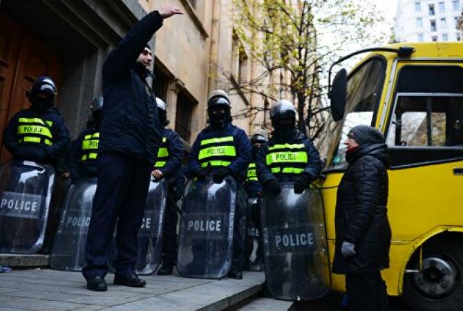 Թբիլիսիում 16 մարդ Է բերման ենթարկվել բողոքի ակցիայի ընթացքում
