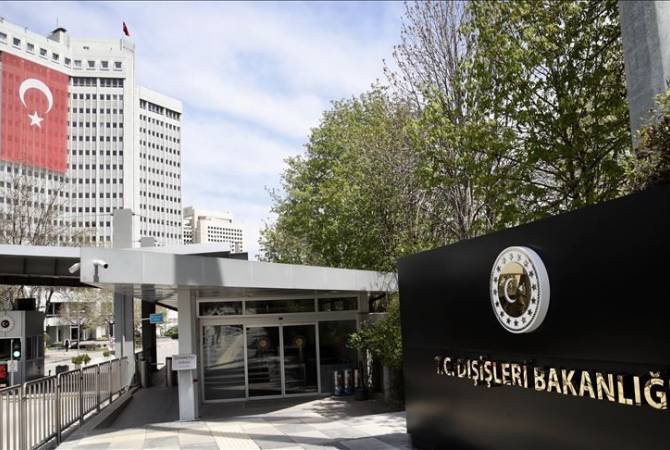 ԱՄՆ դեսպանին Թուրքիայի ԱԳՆ են կանչել Հայոց ցեղասպանության մասին բանաձեւի 
կապակցությամբ. աղբյուր
