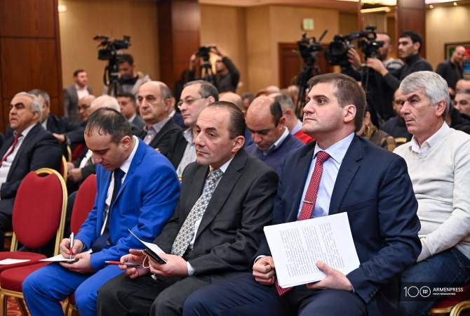 إنشاء مجلس تنسيق يضم الدوائر السياسية والعامة والأفراد الداعمين للثورة الأرمينية- 2018 في يريفان