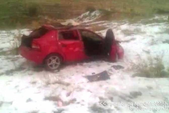 На  магистрали Ереван-Мегри автомобиль упал в  ущелье