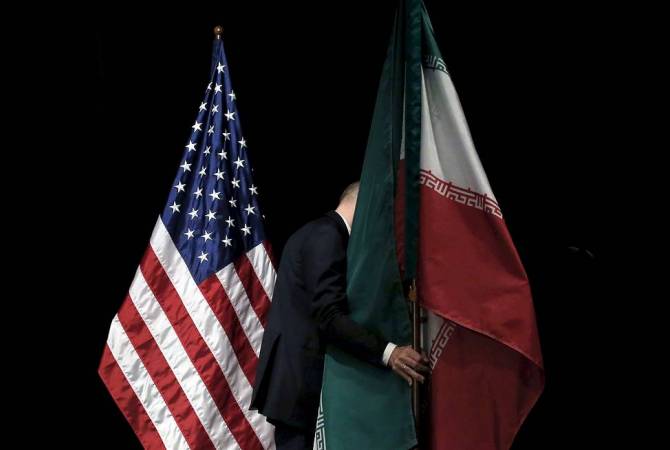 Reuters: США в письме в СБ ООН заявили о готовности к переговорам с Ираном для 
деэскалации