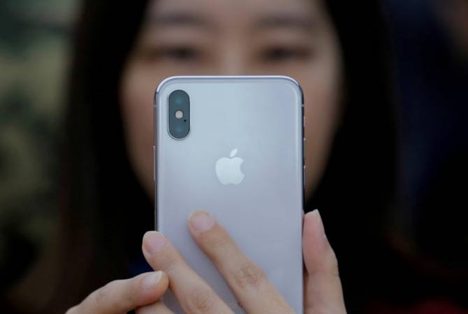 Apple запустит производство нового бюджетного iPhone в феврале