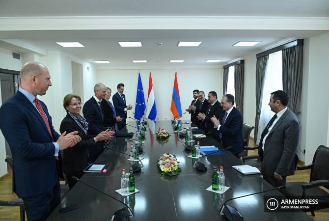 FMs of Armenia, Netherlands satisfied with level of dialogue