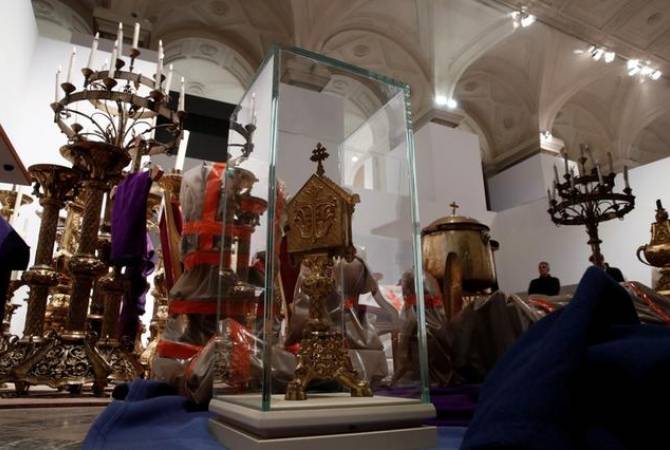 В Париже готовится выставка сокровищ собора Нотр-Дам