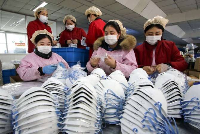 Медицинские маски резко подорожали в Гонконге из-за коронавируса