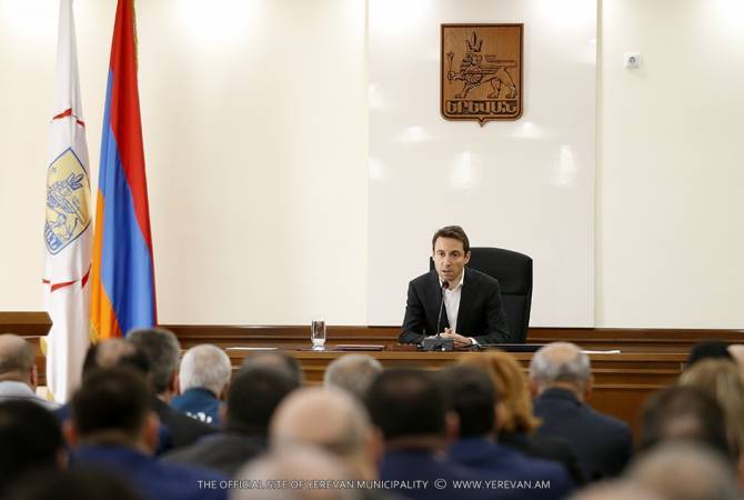 Фракция  «Мой шаг» Совета  старейшин Еревана созвала экстренное  заседание