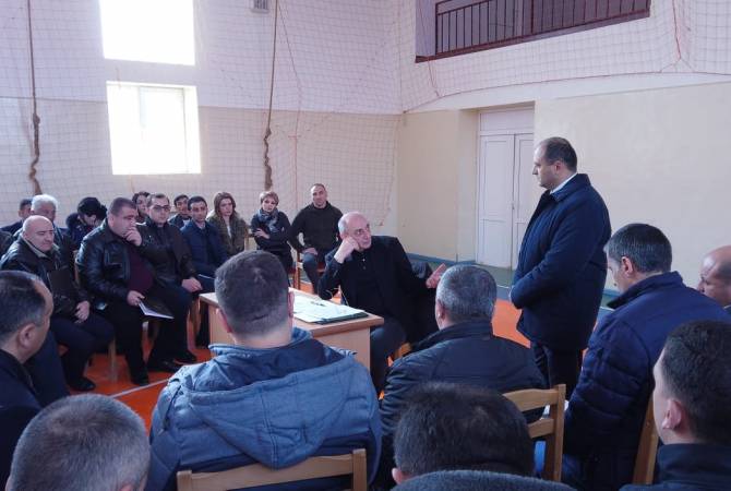 Президента Арцаха провел рабочее совещание в городе Карвачар