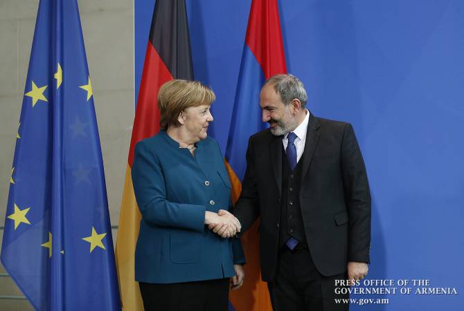 Rencontre d'Angela Merkel et de Nikol Pashinyan en Allemagne
