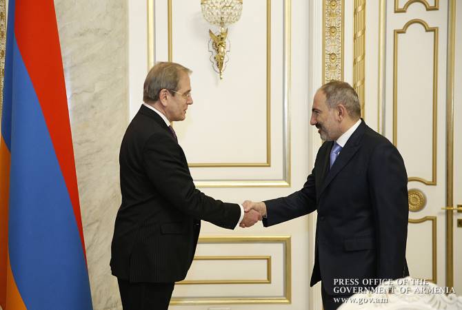 Pashinyan a reçu  le Président de la Banque  de développement de la mer Noire