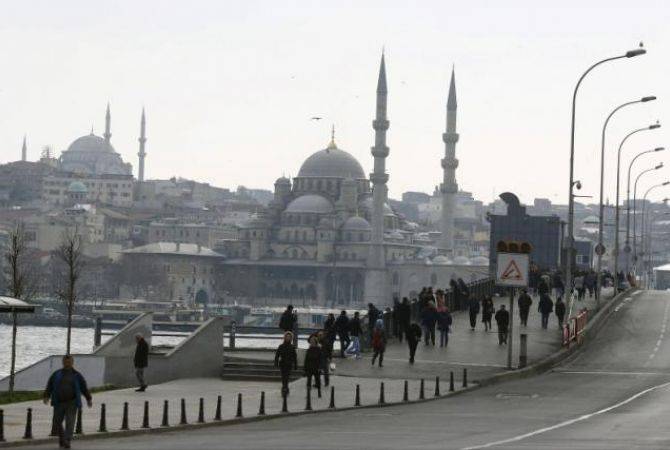 Москва верит, что Турция обеспечит безопасность посла и граждан РФ, работающих в 
стране