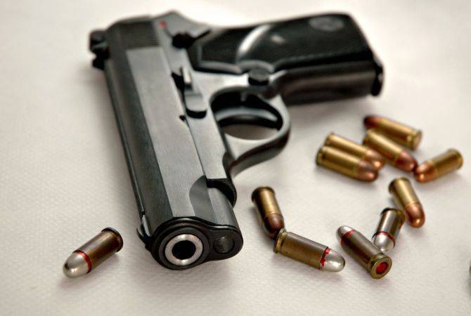 Ոստիկանության բաժիններում ապօրինի զենք-զինամթերք է հանձնվել, այդ թվում՝ 
ինքնաձիգ
