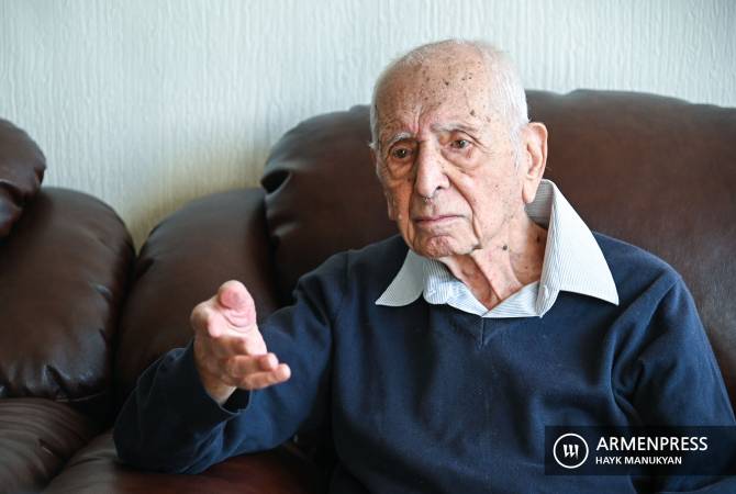 Пашинян предложил президенту предоставить гражданство Армении 105-летнему 
итальянцу 
 