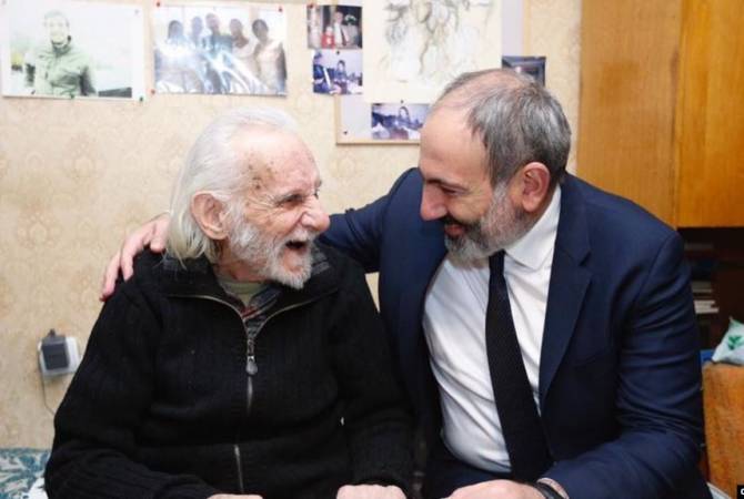 رئيس الوزراء نيكول باشينيان يعزي بوفاة الفنان-المخرج وكاتب السيناريو الأرمني الكبير يرفانت ماناريان