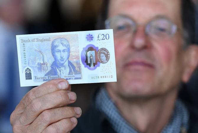 В Британии ввели в обращение банкноту с портретом художника Тернера