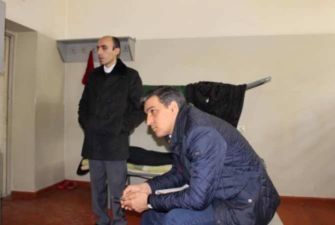 Артак Бегларян и Арман Татоян совершили совместное  посещение   воинских частей и 
УИУ