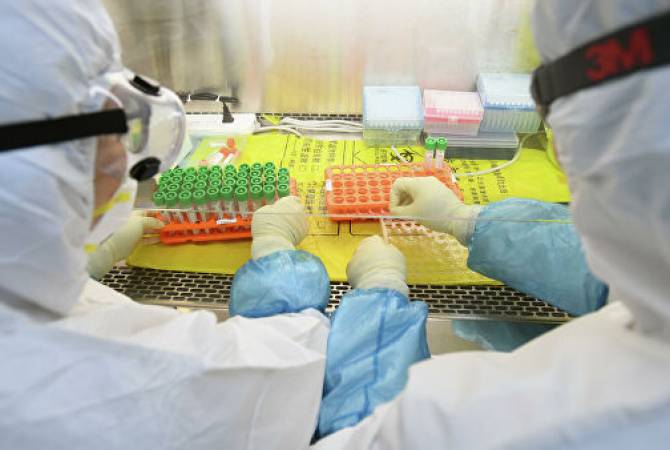 В США заявили, что до конца апреля начнут испытывать вакцину от нового коронавируса