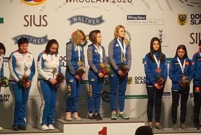 Женская команда по стрельбе на чемпионате Европы завоевала бронзовую медаль