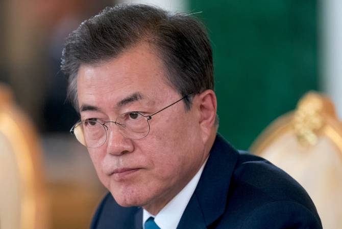 СМИ: петиция с требованием отставки президента Южной Кореи собрала более 400 тыс. 
подписей