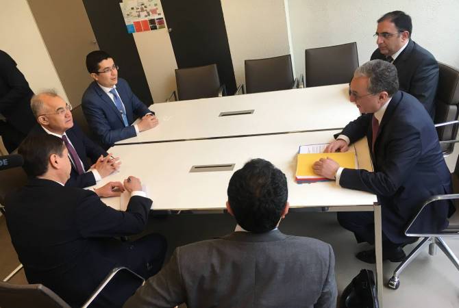 Глава МИД Армении встретился с вице-спикером парламента Узбекистана Актамом 
Хаитовым

