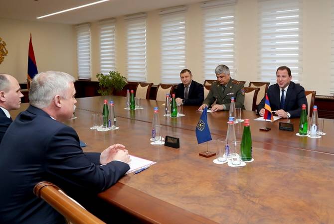 Armenian Defense Minister, CSTO Secretary General discuss regional, international security 