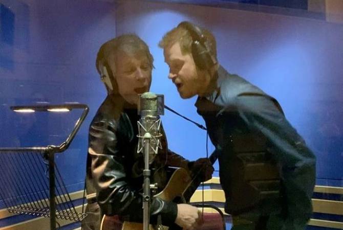 Արքայազն Հարրին եւ Ջոն Բոն Ջովին համատեղ երգ են ձայնագրել