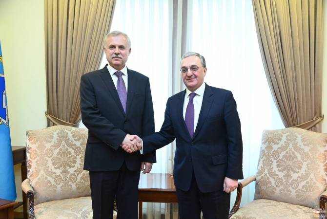 Глава МИД Армении и генсек ОДКБ обсудили ряд международных и региональных 
вопросов