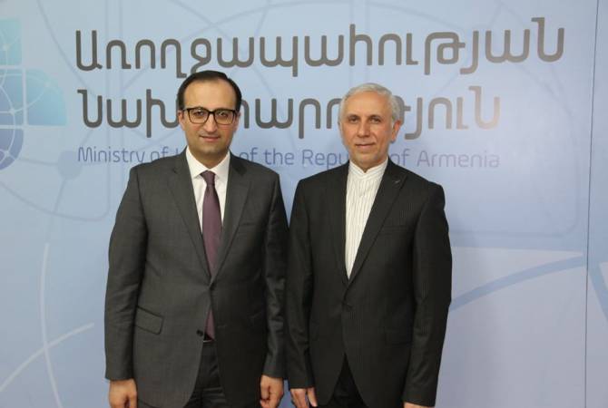 Ambassador introduces Iran’s experience in fighting coronavirus to Armenia’s healthcare minister