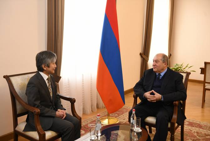 Armen Sarkissian a reçu l'Ambassadeur du Japon en Arménie
