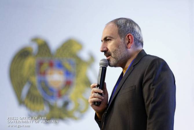 Пашинян в Горисе обнародовал проект декларации о референдуме 5 апреля