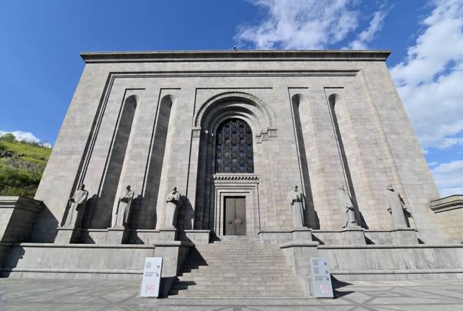 متحف-مكتبة المخطوطات الوطنية الأرمينية-ماتيناداران-ستغلق أبوابها حتى 23 مارس بسبب فيروس كورونا