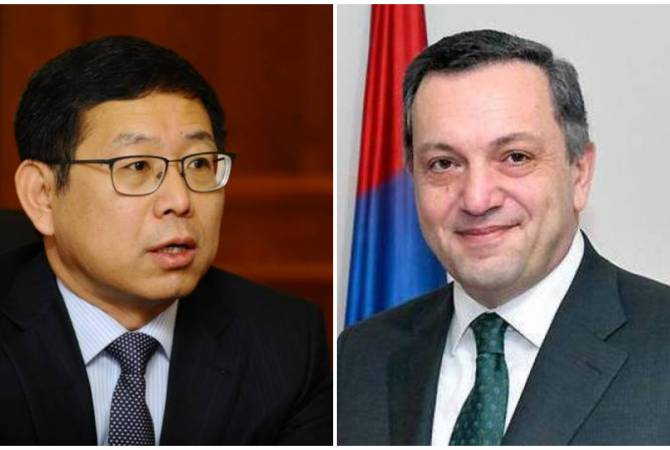 Armenian deputy FM, Chinese Ambassador discuss cooperation around COVID-19 fight