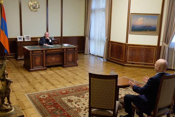 President Sarkissian holds meeting with AGBU Armenia Chairman
