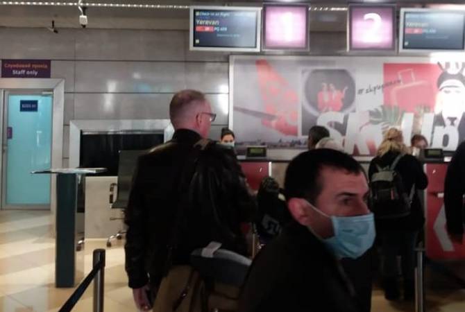 Чартерным рейсом из Украины в Армению прилетят более 60 пассажиров

