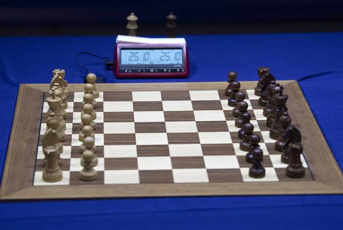 Турнир претендентов по шахматам приостановлен

