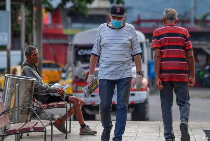 Панама запретила мужчинам и женщинам выходить на улицу в один день. Deutsche 
Welle