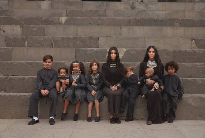 I definitely will come back with my family to Armenia - Kourtney Kardashian