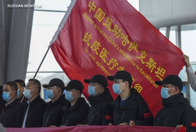 Китай направил в Казахстан группу медиков для борьбы с эпидемией COVID-19. Синьхуа
