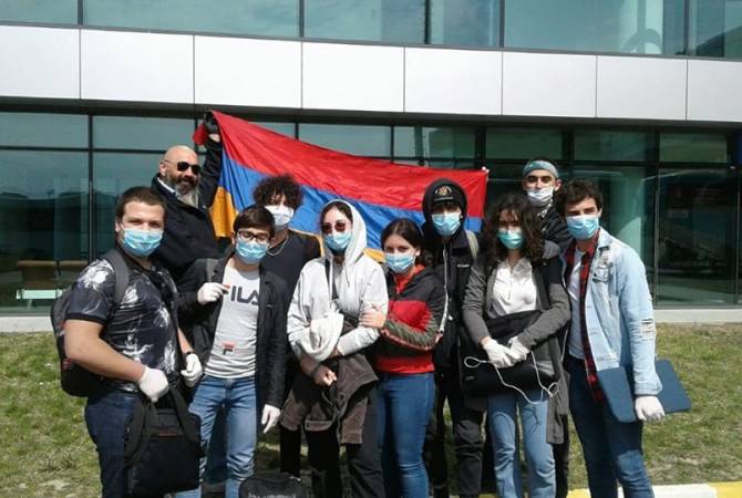  45 учащихся – граждан Армении, вернулись на родину  через территорию Грузии 