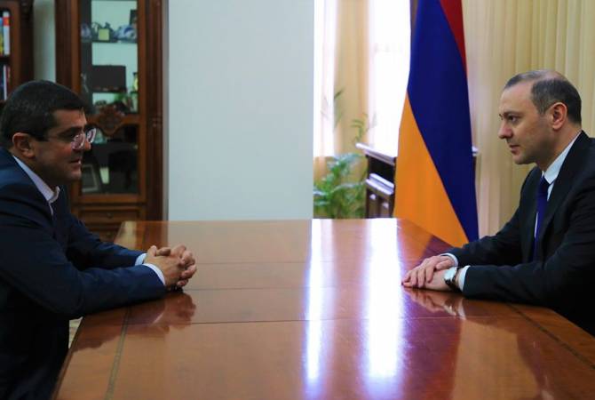 Armen Grigorian a reçu le nouveau Président d'Artsakh