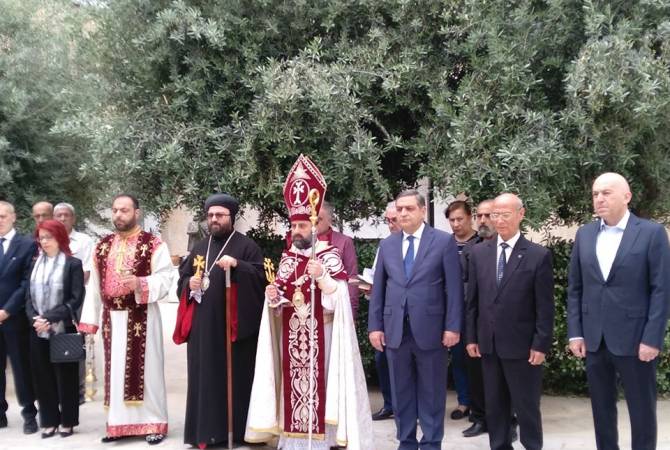 В церкви Сурб Саркис Дамаска отслужена литургия в память о канонизированных жертвах 
Геноцида армян

