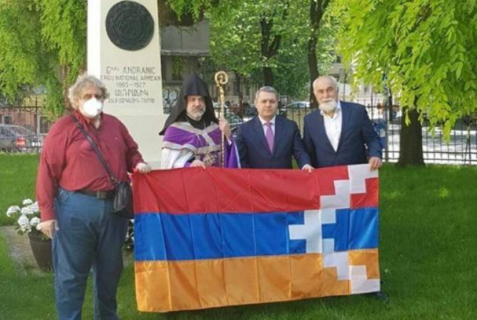 Բուխարեստի հայկական եկեղեցում տեղի է ունեցել մայիսյան եռատոնին նվիրված 
հիշատակի արարողություն