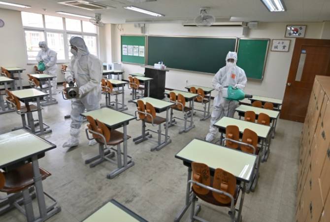 Власти Ирана планируют открыть школы с 16 мая. РИА Новости
