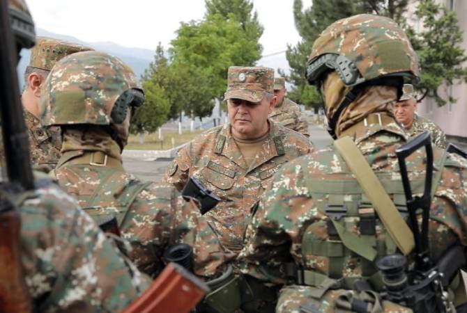 Начальник Генерального штаба ВС Армении посетил воинские части
